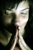 woman-pray